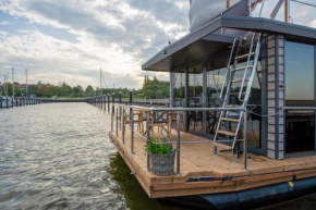 Hausboot Seeadler Stralsund, Stralsund